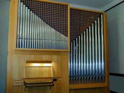 Listen to the University of Illinois' 1983 Buzard Organ