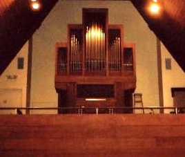 Listen to the Grace Lutheran Church 1975 Casavant Organ